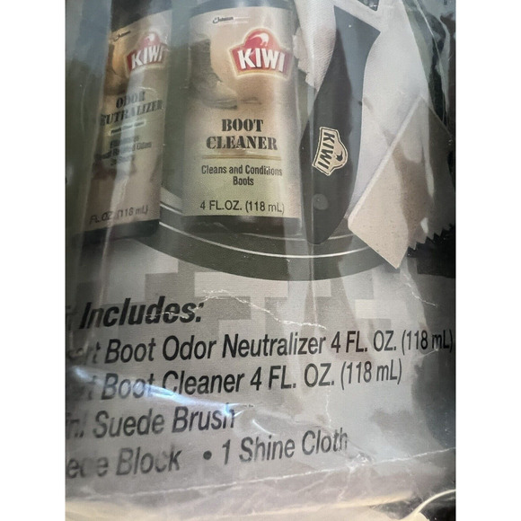 Vintage Unopened Kiwi Recruit Care Boot Cleaner Odor Neutralizer Kit w/ Brushes - Picture 3 of 12